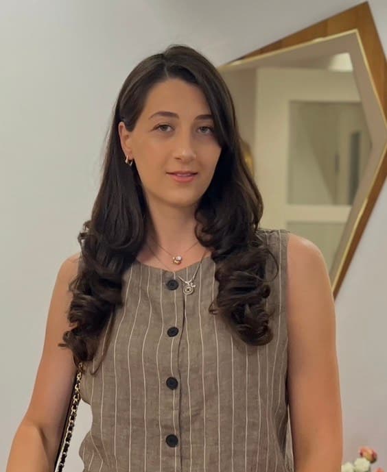 ანა მულაძე